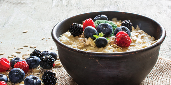 Oatmeal with berries